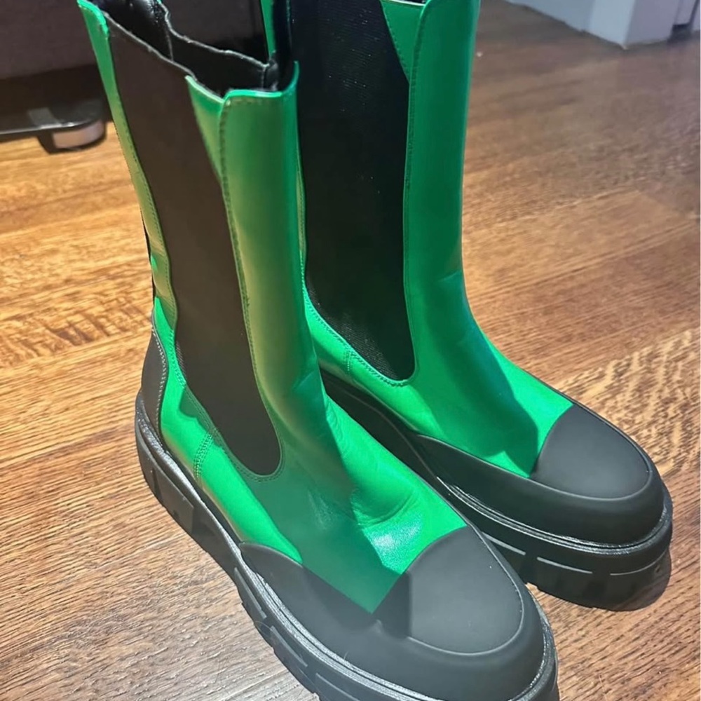 Line Green and Black Rave Boots